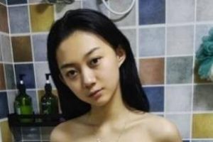 最新某推超人气国货之光艺校舞蹈清纯稚嫩美女【国产】嫩妹模特（刘兵）最新稀缺有尺度合集[2V-1GB]_