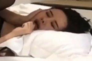 最新水果传媒作品多体位大战御姐