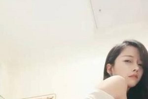 最新虎牙超人气高颜值狐媚小妖精【浮力姬】（风sao巨R）主播最新定制合集【1v-1.08G】