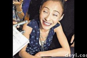 明星都长得这么美,为什么还愿意拍这种丑照?