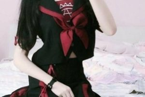 答：《妹子浮力姬小清殿下：古风涩情，白皙美腿、蚌壳绅士，9.5G视频合集》