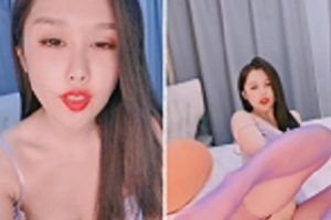 喷泉女王尼尼子15V21G玩具喷泉粉丝福利：精彩视觉盛宴，勇往直前！