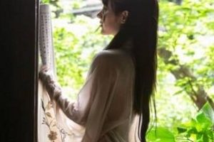 秀人网Kiki视频：一对一三点全漏，女神魅力诱人，让你心动不已