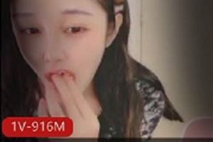 火爆网红三女同闺蜜互摸舔，颜值身材蛋蛋棒棒某处磨豆腐互动