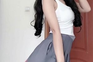 仙仙小草莓网红视频合集：美貌与智慧，胜过千言万语