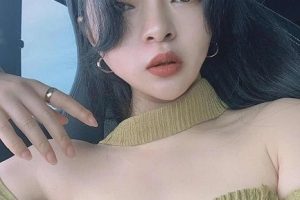 小姐姐的火辣身材：令人惊艳的健身尤物！