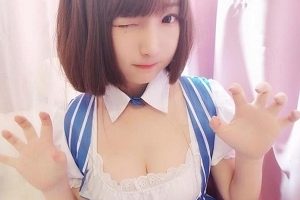 古川kagura定制系列：玉桂狗的浴衣亮丝黑旗袍，高清套图尽收眼底