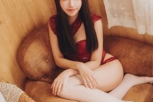 源纱希喵喵绝版合集：COS二次元美少女性感装扮照片封号收藏