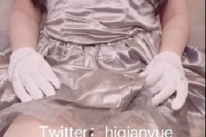 芊芊午夜新娘1V229MB百度盘转载搬运