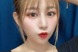 精选大罩杯台妹艾玛高价订阅575P92V2.47G百度云版