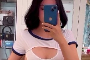 最新张鑫Baby微密圈套图片视频合集