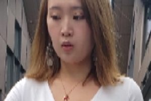 高跟长腿的紧身长裤美女视频