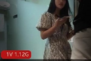 高清修复老阿姨玩经典作品-口味年轻妹子