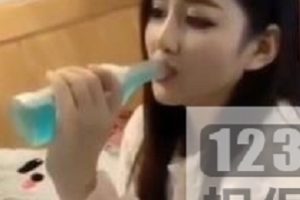 限时特惠高颜值反差妹子小嘴游戏系列213V视频全露脸！