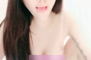 1.小思思姐妹双玩2.通便牛奶3.吸那地方放飞自我出水4.1V1.22g度盘