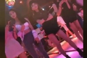 浪浪自制绿帽剪辑《老婆的J女体验-小说情景剧》，时长16分钟，爽文视频下载