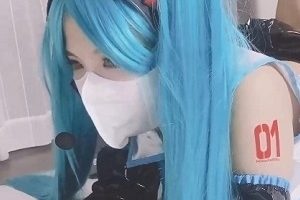 网红小敏儿:美少女网红小敏儿的激烈动作和性感表演百度盘:百度盘的超顶校花极沉沦的诱惑舞蹈