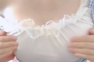 新晋女仆姬蓝白福利2.3G精选天花板1V20分钟玩玩