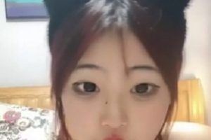 呆萌00后卡哇伊妹子与闺蜜被玩弄，1V+603MB视频百度盘