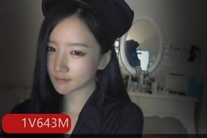 抖音丰满型御姐如懿最新自拍合集1V643M，古装韵味，富二代女友角色