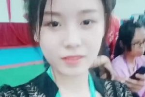 真实漂亮妹子私拍合集86P5V900MB，男友同框展示