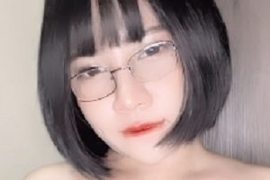 转载搬运Chalam顶级天然大罩杯私拍合集20V655M，球比头大童颜反差婊，解压请改后缀名为rar