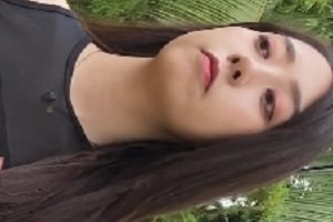 美女短视频抖音优雅白色热裤长腿合集1V0.5G，时尚街拍