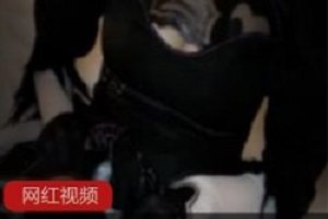 P站柚子猫cos新作83部25G肉感十足