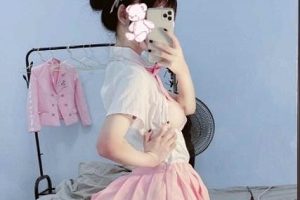 某推芊芊qianfff粉嫩妹子4V308MB光阴诱人