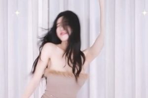 75部火辣韩国BJ私拍合集智仁in041019.7G