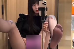 4.6G超对味某平台白发伪娘TS1部作品